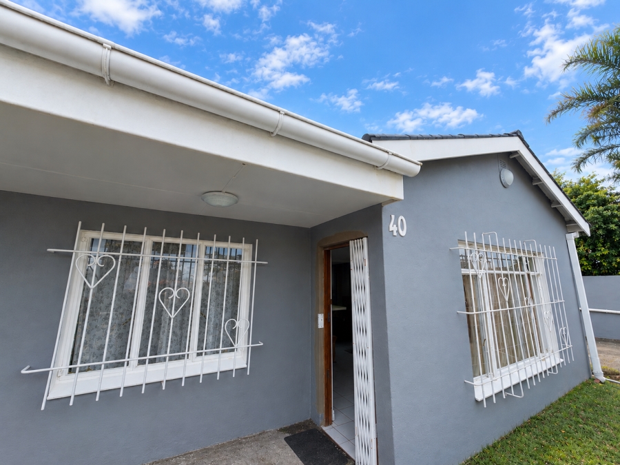 5 Bedroom Property for Sale in Morningside Eastern Cape